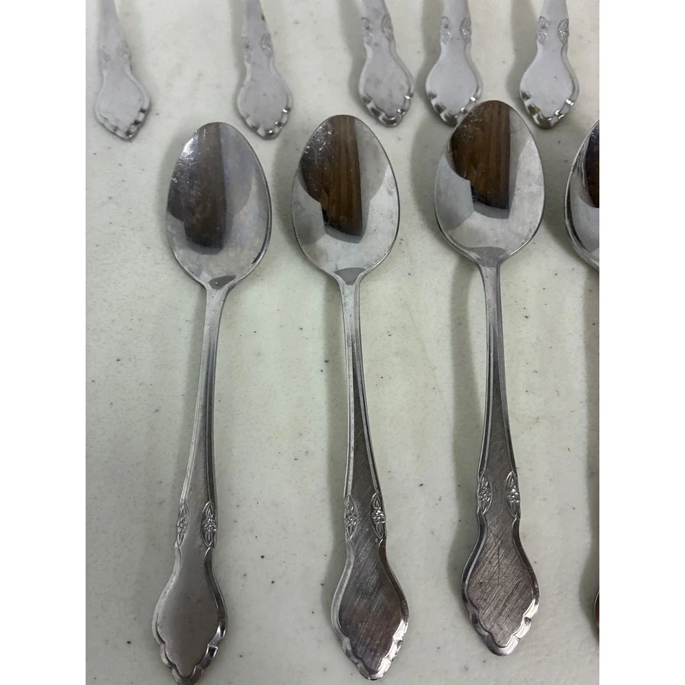 Northland Stainless Korea Flatware Set 21 Pieces Floral Scroll Silverware‎ Lot